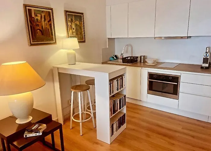 Suitemarie Carre D'or Apartment *